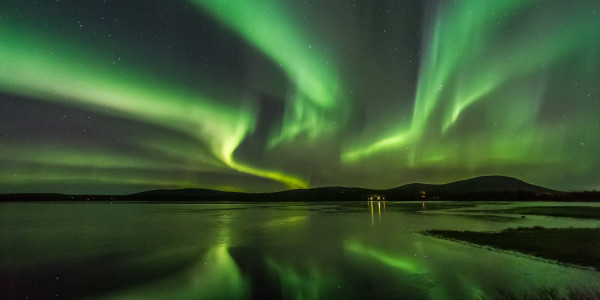 Mirror auroras Markus Kiili 20151009 DSC259 v2